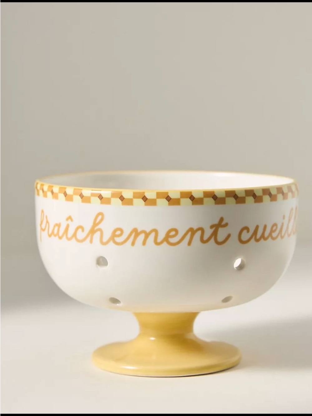 Anthropologie Cafe’ Violette Berry Basket. - Picture 2 of 4